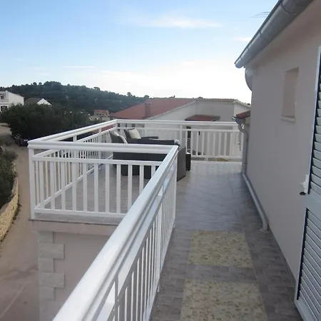 In With Sea View, Terrace, Air Conditioning, W-lan * 赫瓦尔