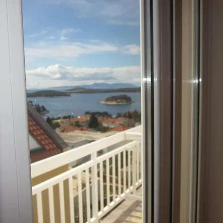公寓 In With Sea View, Terrace, Air Conditioning, W-lan *